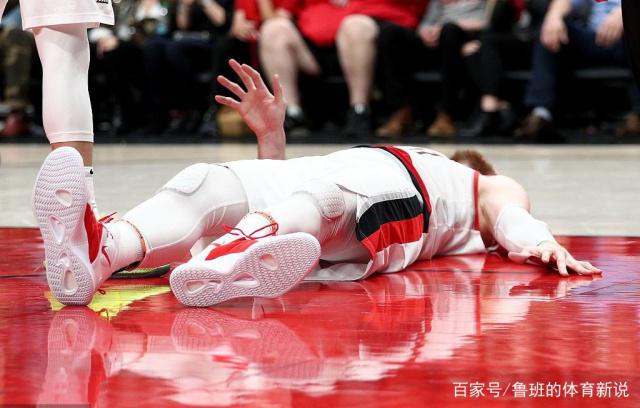 关于开拓者队意外惨败前景蒙上阴影的信息