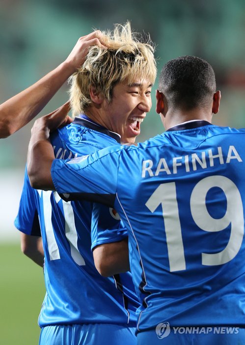 华体会app-半决赛，中亚球队大胜晋级！