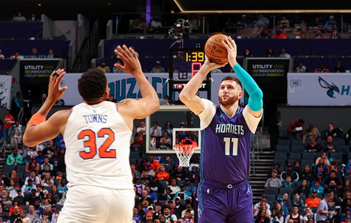 黄蜂连续主场取胜,气势如虹 黄蜂连续主场取胜,气势如虹