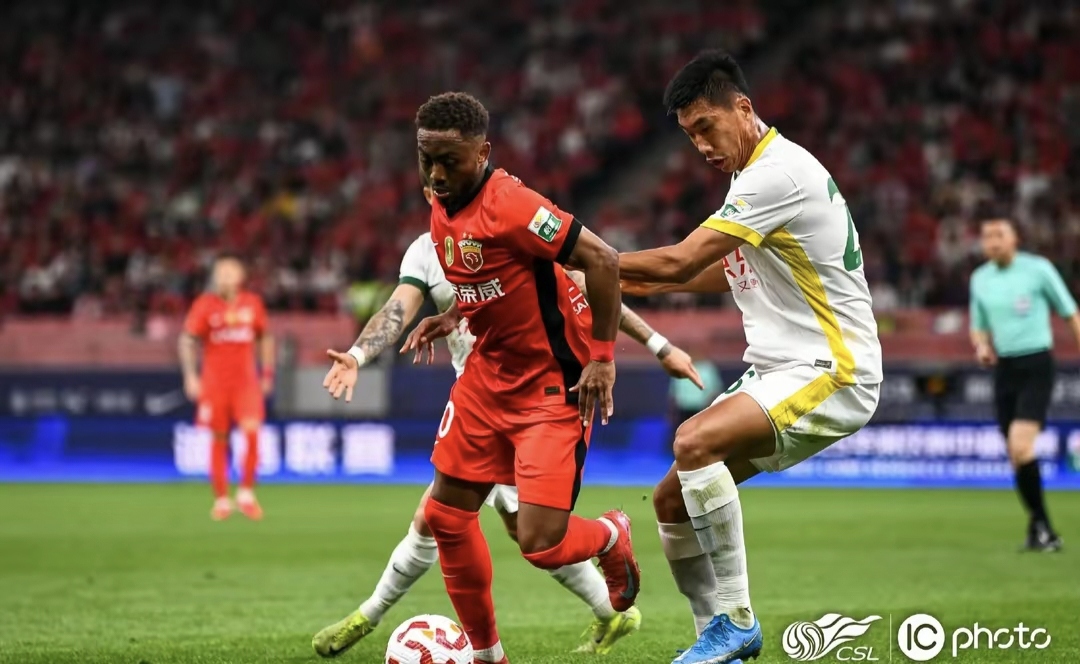 华体会下载-包含苏宁客场0:0逼平国安，稳步前进的词条