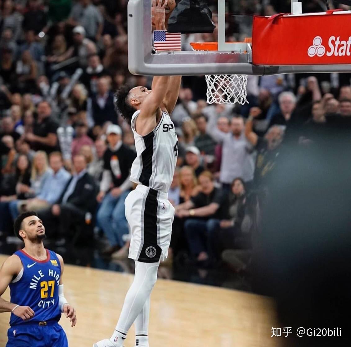 华体会官网app-马刺新晋控卫德里克-怀特将成为球队未来的希望之星