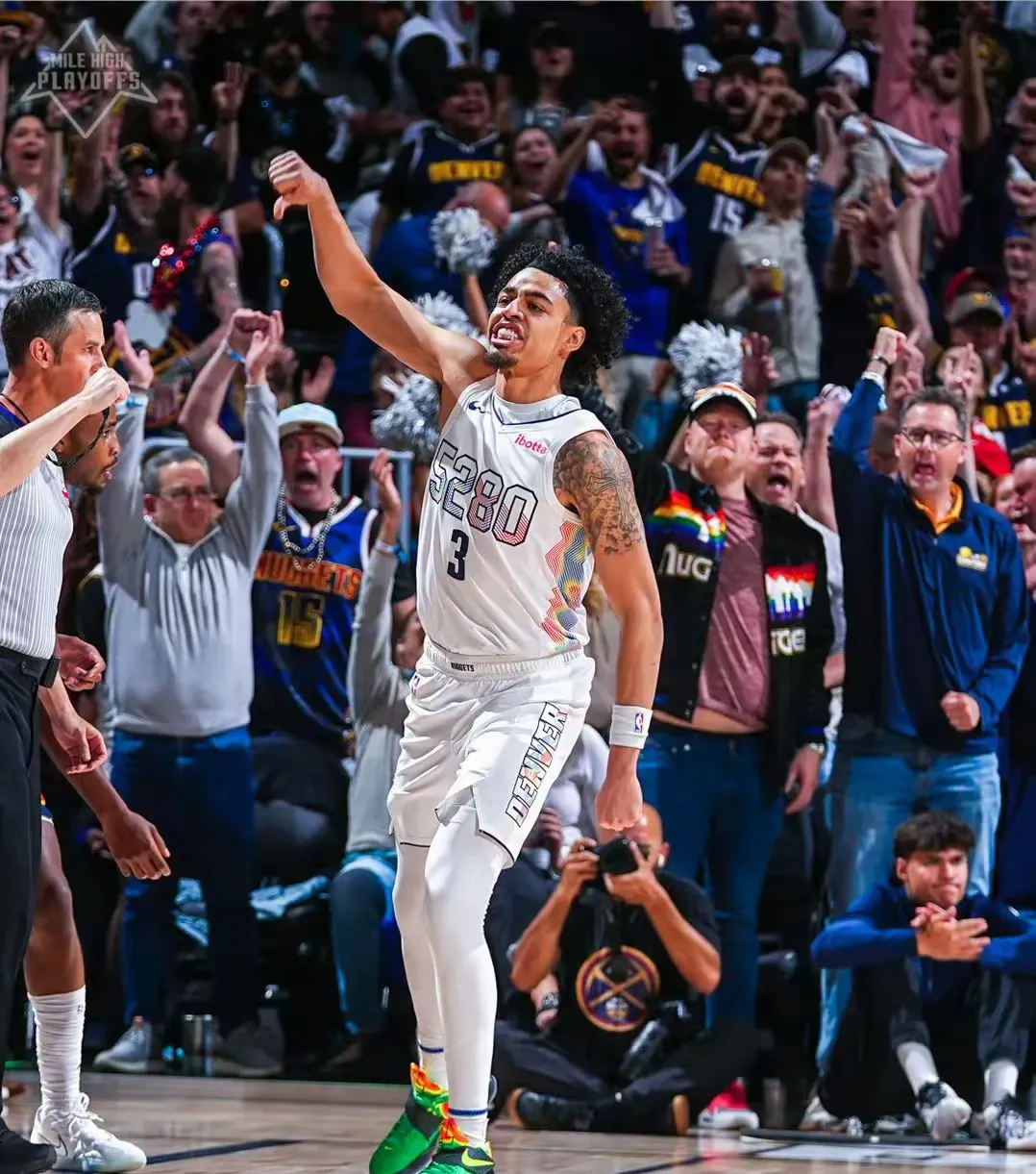 包含热火客场擒掘金，继续领跑的词条