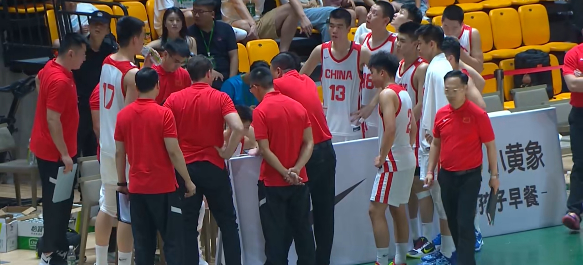 华体会网页版登录入口-CBA总决赛再次上演绝杀，球迷欢呼不已