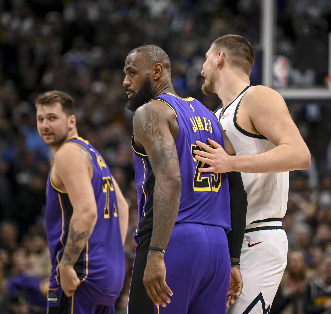 华体会登录-湖人主场力克凯尔特人，取得胜利